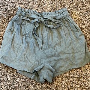 High Waisted Fashion Short